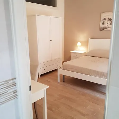 Royal House 3*